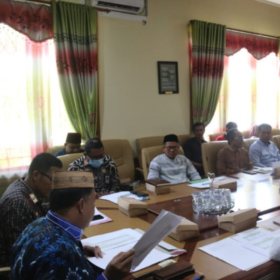 Rapat Penetapan Pembagian Kuota Kloter Calon Jamaah Haji Provinsi Sulawesi Barat