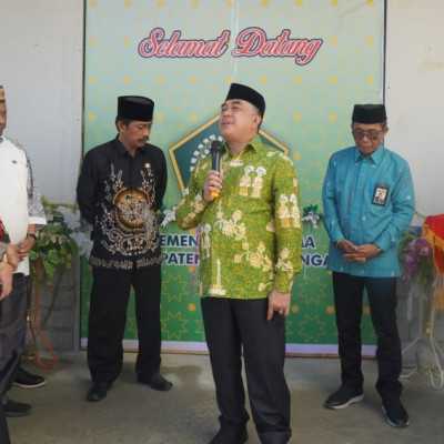 Kakanwil Resmikan Gedung Sementara Kantor Kementerian Agama Kabupaten Mamuju Tengah