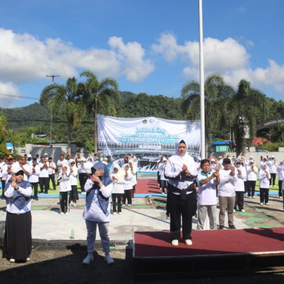 Kanwil Kemenag Sulbar Turut Meriahkan Launching Senam Haji dan Peragaan Batik Haji se-Indonesia