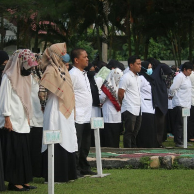 Slogan Kementerian Agama Harus Diterapkan Dilingkungan Kanwil Kemenag Sulbar