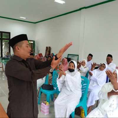 PENYULUH TUNTUN CALON JEMAAH HAJI