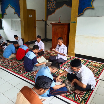 BERANTAS BUTA BACA AKSARA AL-QUR’AN, POKJALUH MENGAJAR MENGAJI NARAPIDANA