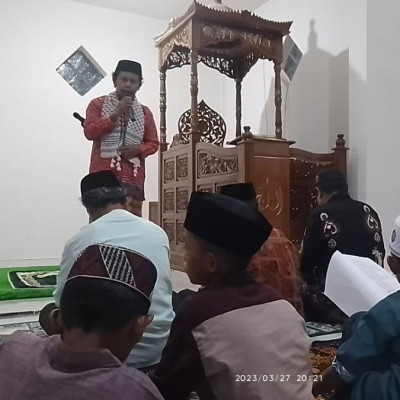 Pokjaluh KUA Tinambung Lakukan Safari Ramadhan di Desa Tandung