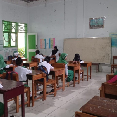 MIN 1 Majene Laksanakan Sekolah Tatap Muka Pasca Pembelajaran Daring Bulan Ramadhan