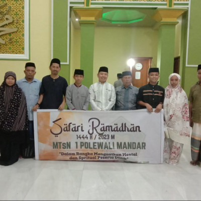 MTsN 1 Polewali Mandar Laksanakan Safari Ramadhan di Masjid Darul Falah Limboro