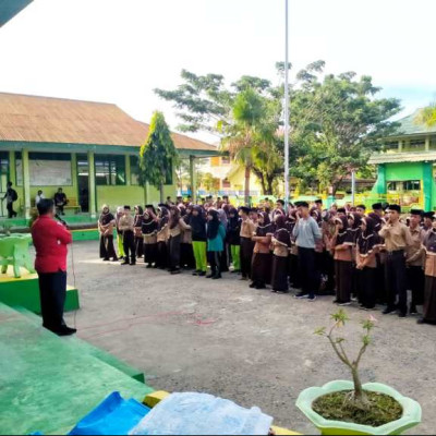 Jelang Asesmen, Kamad MTsN 1 Polewali Mandar Berikan Pengarahan