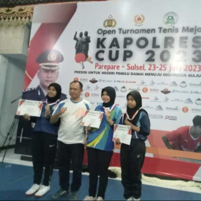 Siswa MTsN 1 Polman Raih Prestasi Pada Ajang Tenis Meja Kapolres Pare-pare Cup 2023