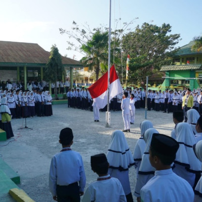 H. Pabelloi Sampaikan Pentingnya Budaya Hidup Bersih