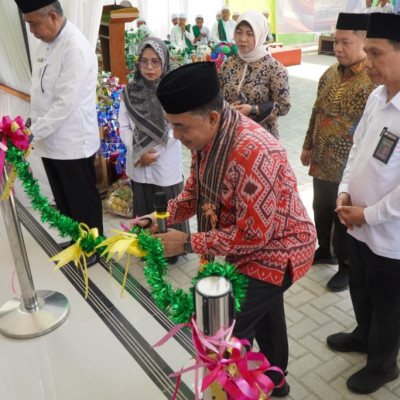 Kemenag Majene Resmi Gunakan Gedung Pusat Layanan Haji dan Umrah Terpadu