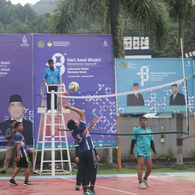 Kanwil Kemenag Sulbar Gelar Lomba Voli Dalam Rangka HAB Ke-78