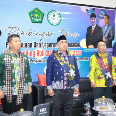 Launching Aplikasi e-Kinerja Pengawas Nasional di MAN 1 Polman