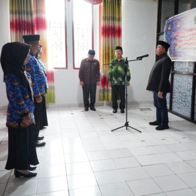 Kakanwil Syafrudin Lantik dan Ambil Sumpah 4 Orang PPPK