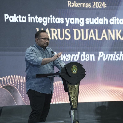 Puncak Rakernas Kemenag 2024, Menag Minta Pimpinan Unit Eselon I Tandatangani Pakta Integritas