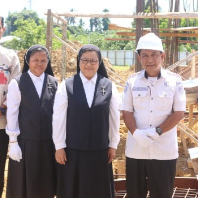 Peletakan Batu Pertama Pembangunan Sekolah Katolik St. Clara Mamuju