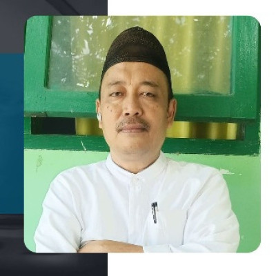 Uzlah Di Era Modern (Memaknai Tahun Baru)