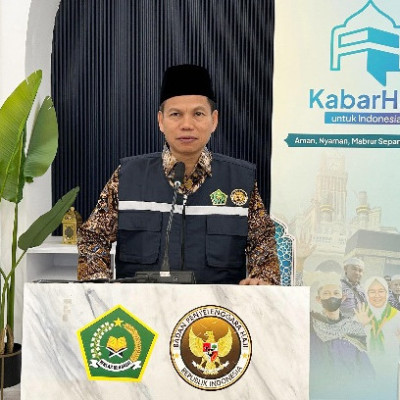 Kemenag Tegaskan Peran Kunci Petugas Embarkasi dalam Keberangkatan Gelombang Kedua