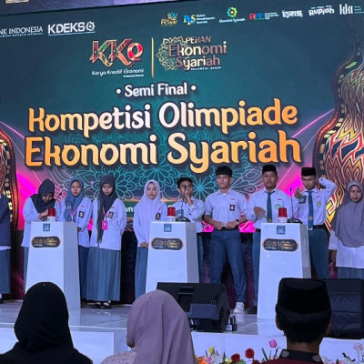 Tim Siswa MAN 2 Polman Lolos ke Final Olimpiade Karya Kreatif Ekonomi Syariah Tingkat Prov. Sulawesi Barat