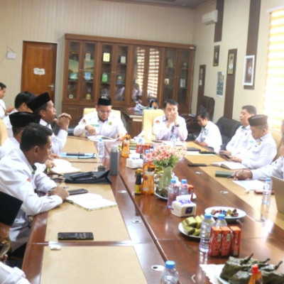 Rapat Internal Kanwil Kemenag Sulbar: Fokus Evaluasi Anggaran, ZI RB dan Pelayanan