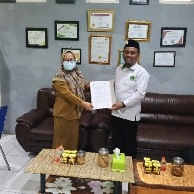 Sinergi untuk Kesembuhan, PD IPARI dan RSUD Mamuju Tengah Kolaborasi Beri Penguatan Spiritual Pasien