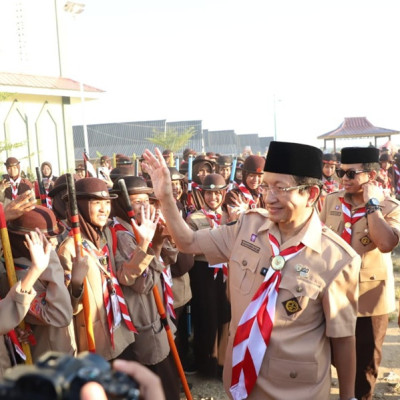 Menag Sebut Rasulullah Multitalenta, Ajak Pramuka Santri Meneladaninya