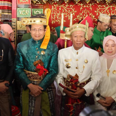 Menag Nasaruddin Umar Terima Gelar Adat Kedatuan Luwu
