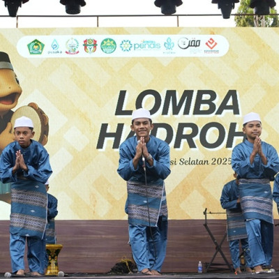 Kala Santri Berdakwah Lewat Irama: Battle Hadrah Meriahkan MQK Internasional 2025
