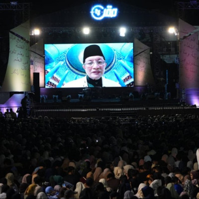 Tutup MQK Internasional, Menag Ajak Ribuan Santri Doakan Korban Gedung Ambruk di Pesantren Al Khoziny