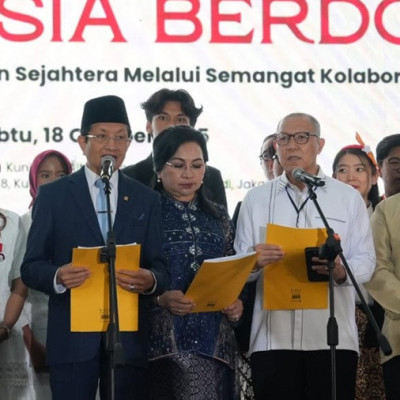 Menag Bacakan Deklarasi Perdamaian dalam Doa Bersama Lintas Agama