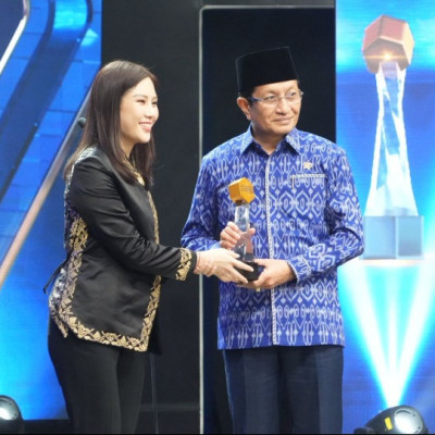 Menag Dapat Anugerah Penggerak Nusantara 2025 Bidang Harmoni dan Ekoteologi