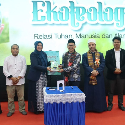 Dukung Asta Protas Kementerian Agama, STAIN Majene Luncurkan Buku “Ekoteologi”