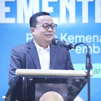 Kemenag: Menag Ajak Umat Islam Lampaui Standar Minimal Zakat, Perkuat Infak dan Sedekah