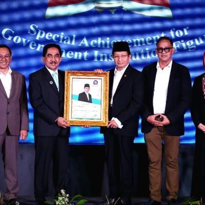 Raih Top GPR Figure Award 2026, Menag Apresiasi Kerja Kehumasan ASN Kemenag